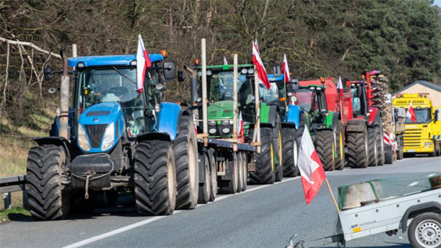 Uwaga utrudnienia na drodze w związku z protestem rolników w Kluczach i na drogach małopolski